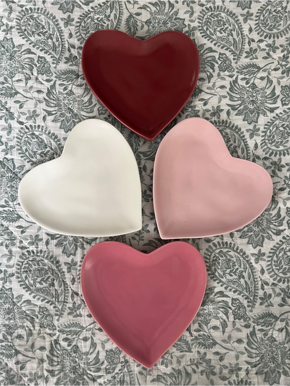 Pottery Barn, Set of 4 Heart Dishes, New in Box